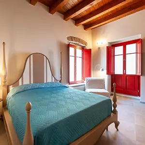 Domo Sofia , Cagliari Italia